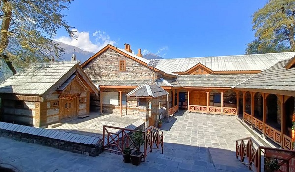 Naggar Castle